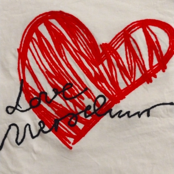 4 NAME BRAND T-SHIRT BUNDLE! Zara, White Stag, Shein & Le Chateau!! - Picture 5 of 10